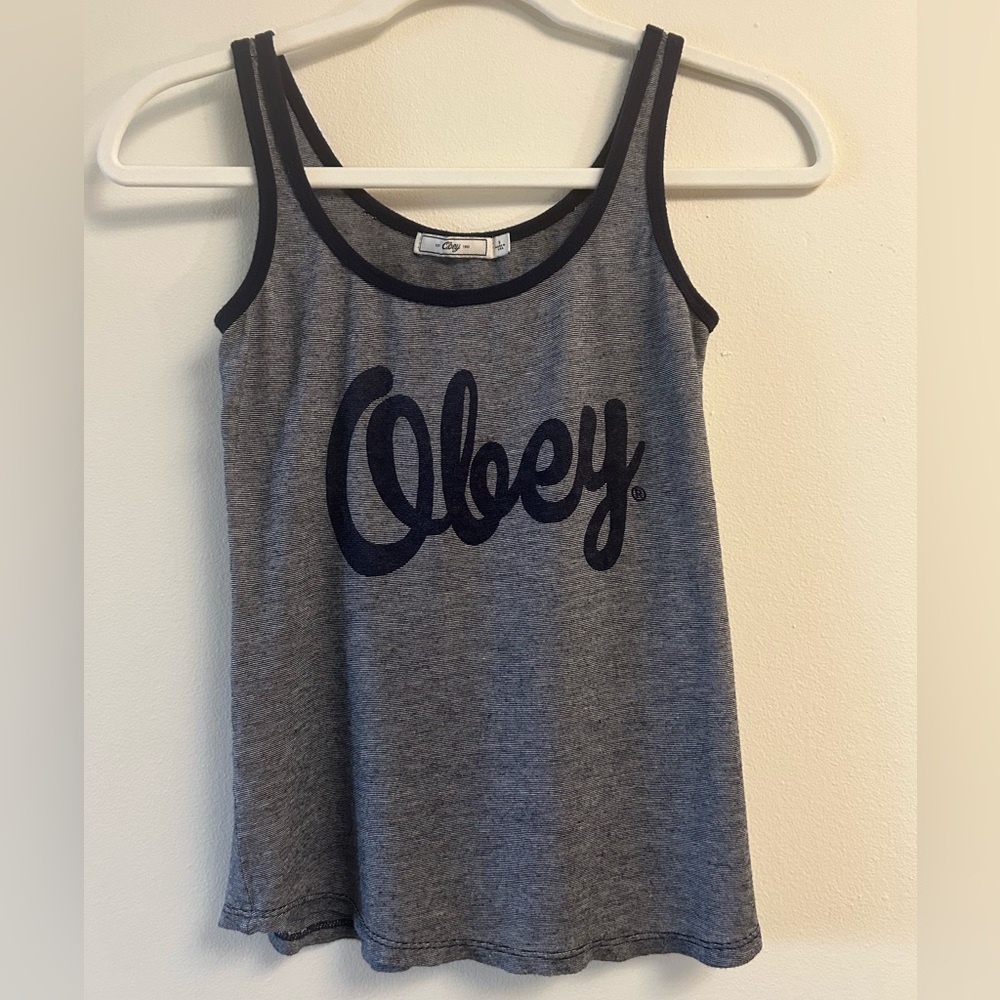 Obey Women’s Scoop Neck Logo Gray Tank Size Small